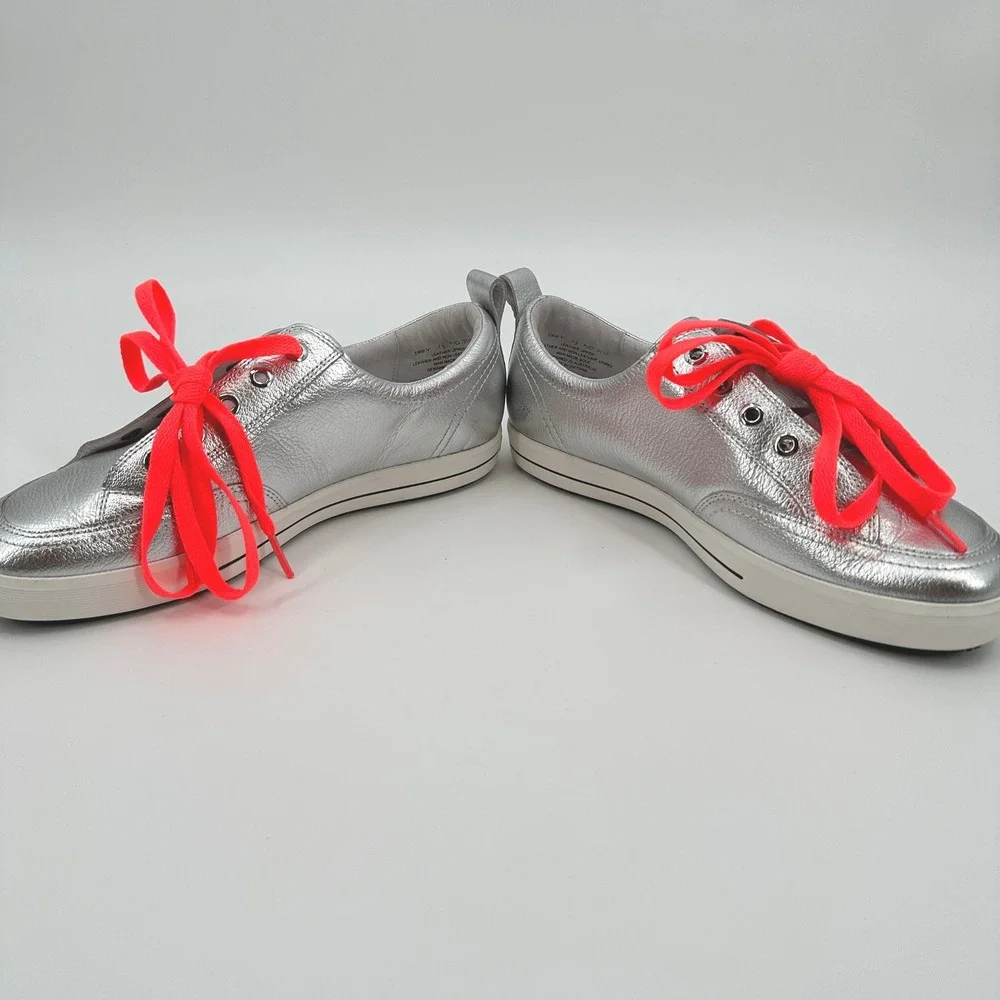 Frankie4 Ellie V Silver Tumbled Metallic Leather Sneakers‎ Womens 7.5 *READ*